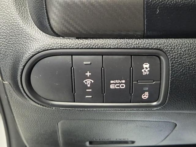 6051000299R18.jpg
