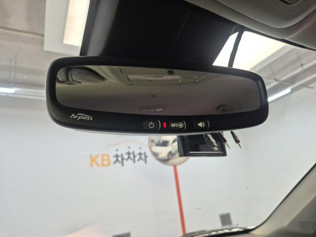 6051500205R16.jpg