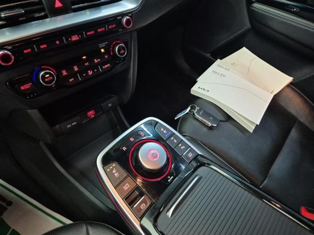 6051500601R8.jpg