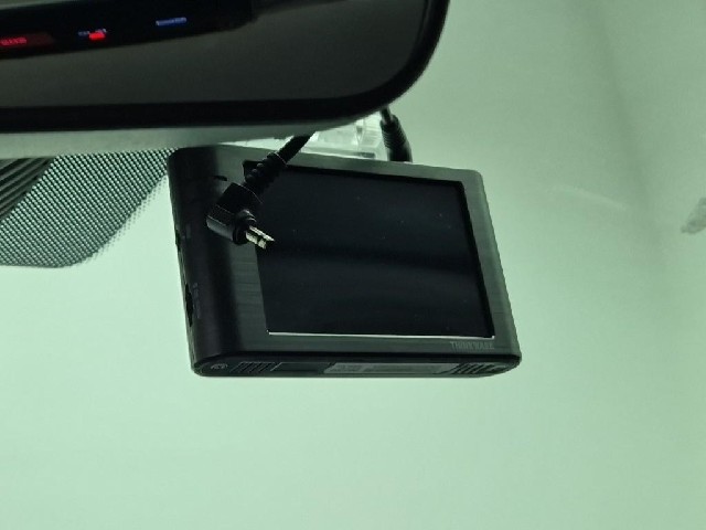 6091000813R16.jpg
