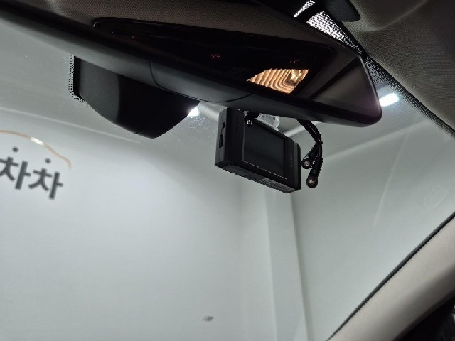 6091500476R18.jpg