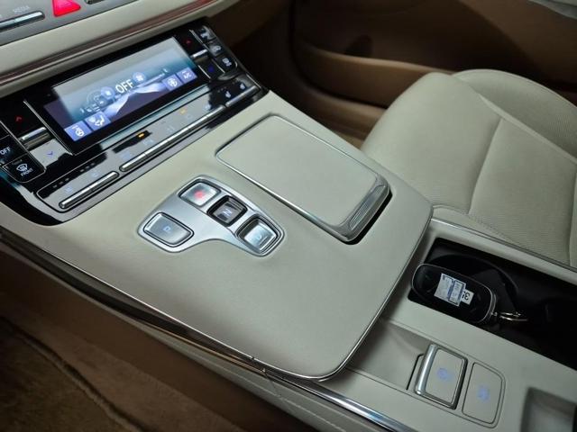 6041000181R8.jpg