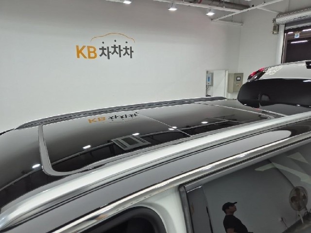 6091000929R13.jpg