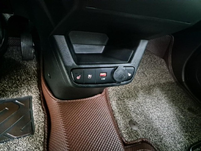 6091500701R17.jpg