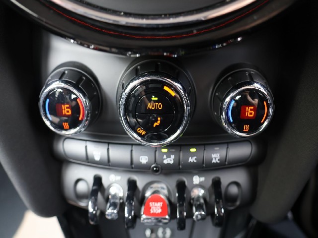 8f90e2a394248b89ffd6c4f9a90990cc.jpg