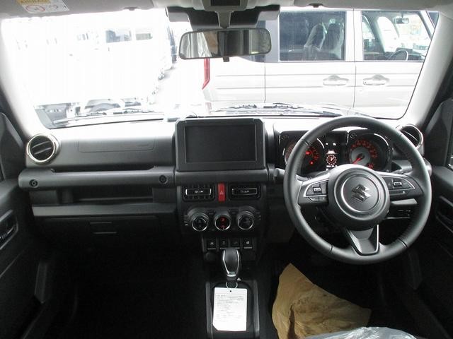 1003128A30261029W00204.jpg