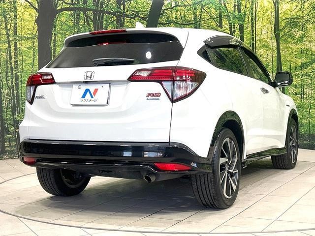 27139166_carP_l_12.jpg