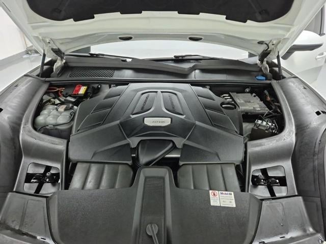 5061002695R5.jpg