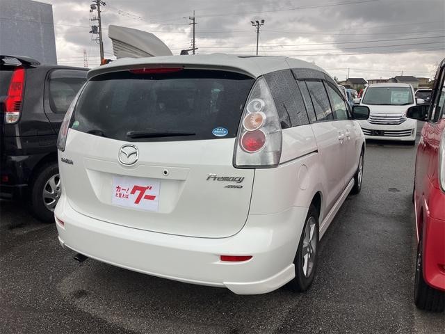 1166103A30260917W00209.jpg