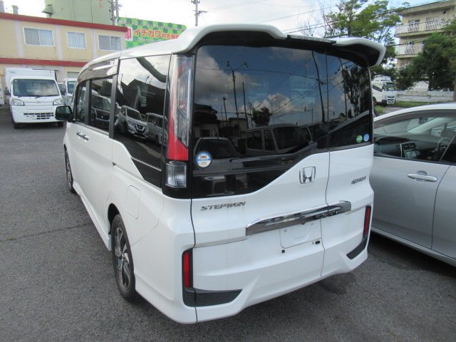 990dd958d6428b56da5afc4e4a8a93c2.jpg