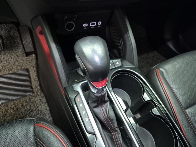 6041001476R8.jpg