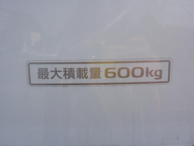 0709200A30261016W00313.jpg