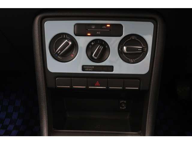 a22b7ab9238d7a8f68fe27a69840080a.jpg