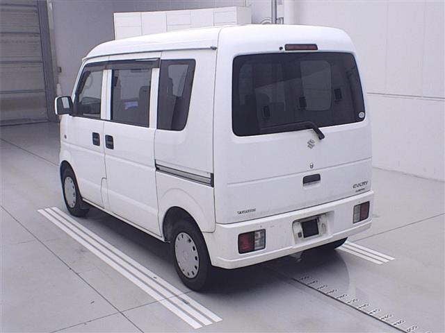 05.jpg