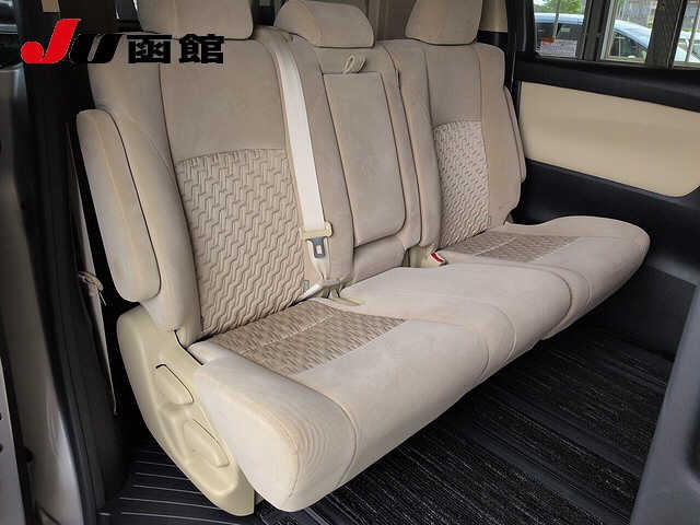 35740187f41a672b399c85daf4ee2641.jpg