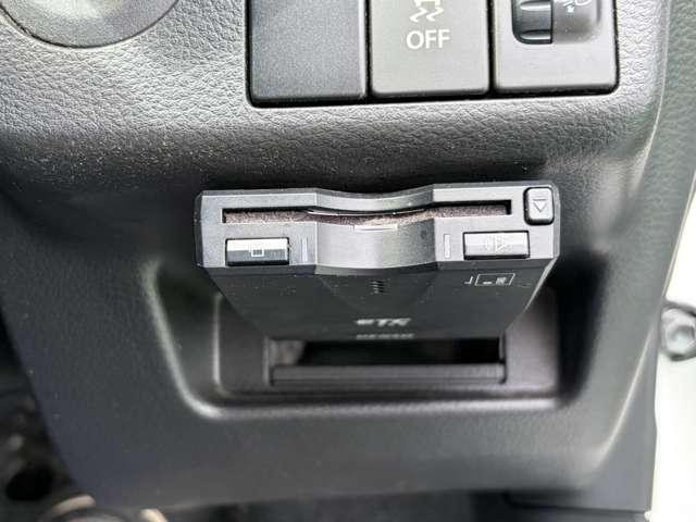 51ade5c89367364baf1cf826af8582b0.jpg
