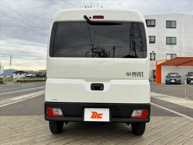 eaf28448bdbce5ca02293296146e4c44.jpg