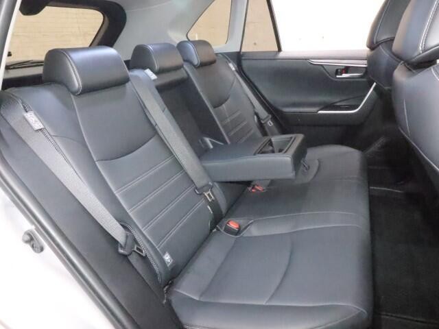 d122c350f79a7b0a773771373d8ac748.jpg