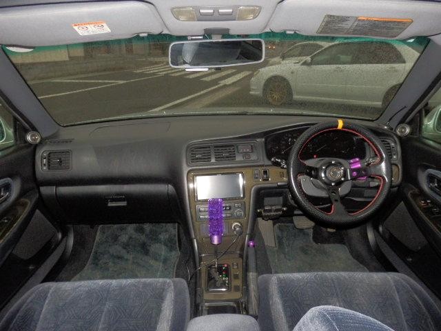 0500811A30261029W00303.jpg