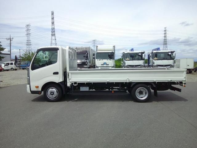 5ee025dd58c9e1cb66eff62b326660a6.jpg