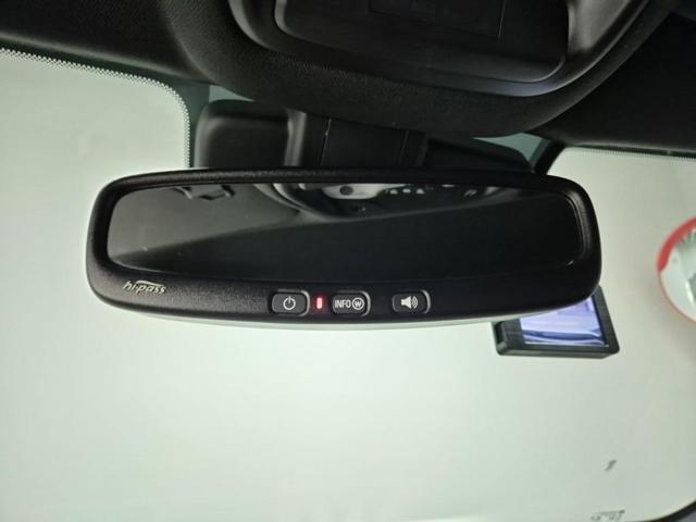 6031000299R15.jpg