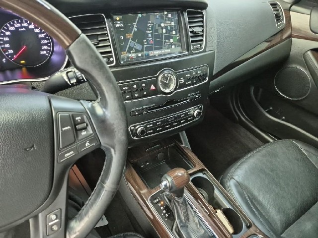 6091500832R10.jpg