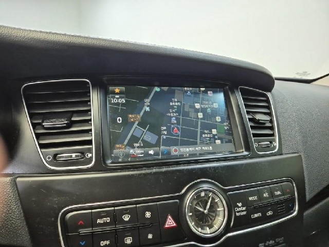 6091500832R13.jpg