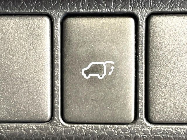 85215617fff843633d6f15060e4df6a3.jpg