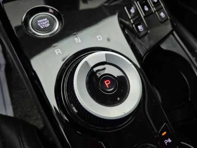 6011000737R8.jpg