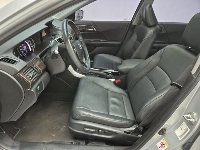 5121001867R11.jpg