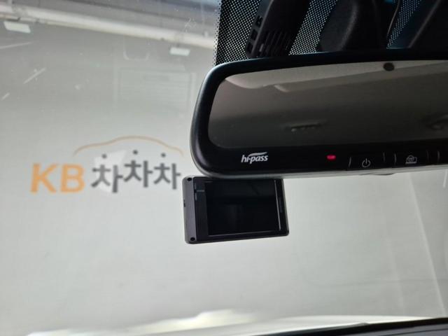 6011001089R17.jpg