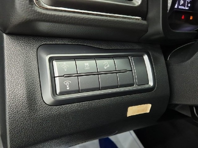6091000039R17.jpg