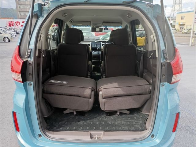 b1409e17a4a1894ca80d00618a426875.jpg
