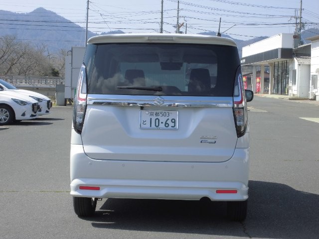 b2526d14b9057185af41a611ffdf8ac8.jpg