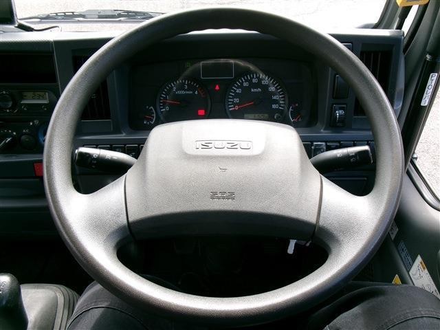 8ab3f7ecb3df7a2ec9a4af42167d1d05.jpg