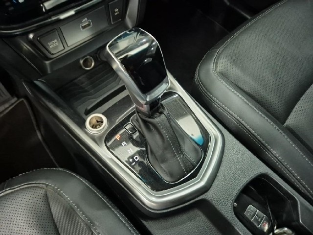 6091000757R8.jpg