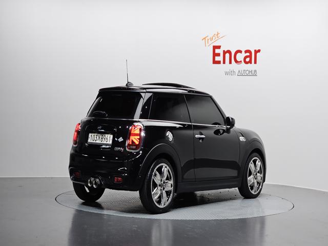 9f88fa01179138b7cecd619d3848b150.jpeg