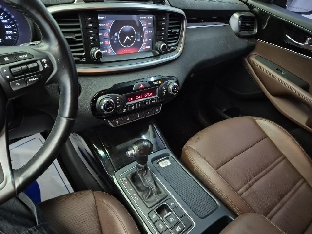6081501903R10.jpg