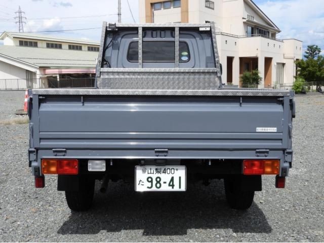 deed384ae153b6d3b89c60c6d17ab6c5.jpg