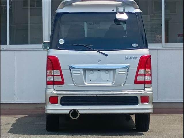 d7e353cb1af500fcfccb961e94e6250d.jpg