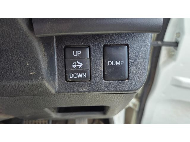 0500723A30260715W00210.jpg