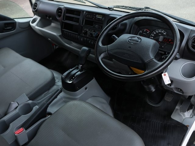 191fe97e4df44518ac5e7f59d7783a69.jpg