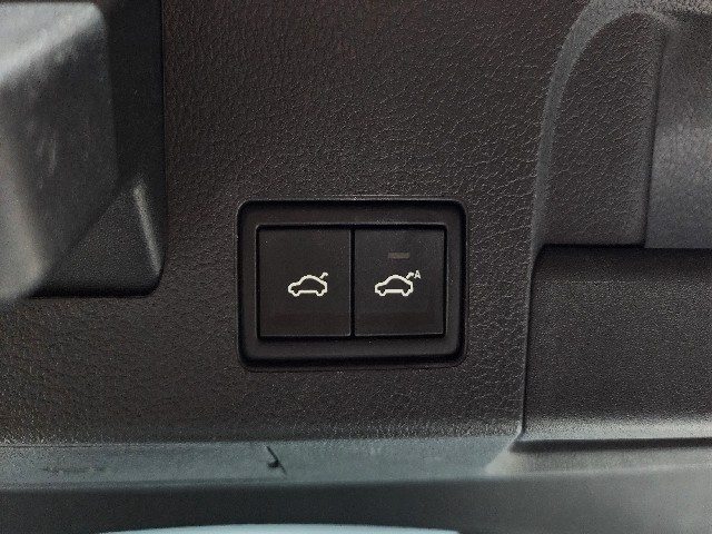 e9e70e17ba4efb109ec3e5c8264e103c.jpeg