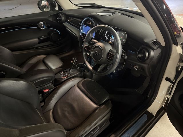 3e3544fc16946e3f9776e4973c88c502.jpg