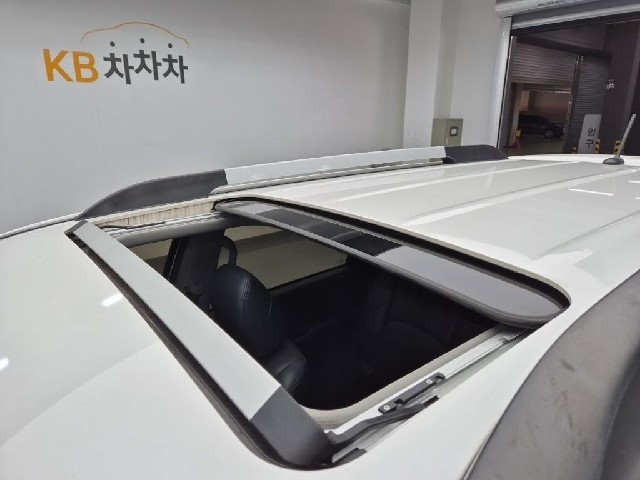 6091001761R13.jpg
