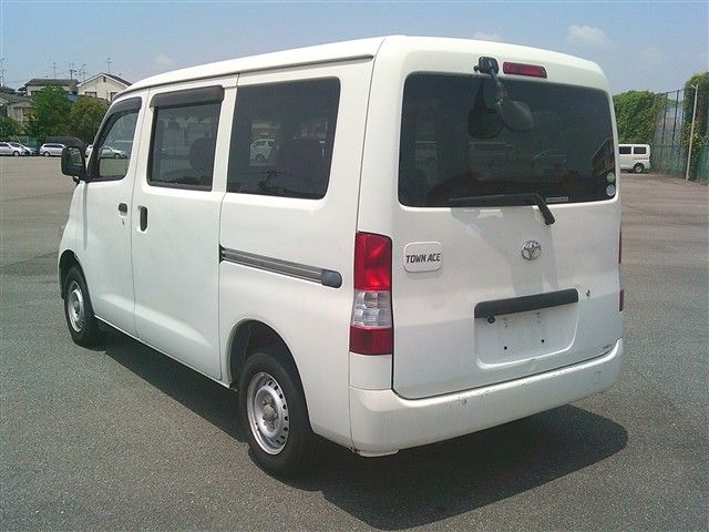 05.jpg