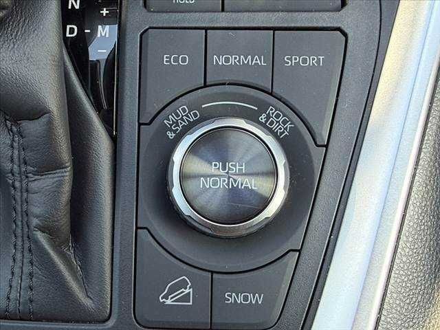 2b8087309601a9501941e67c1c731402.jpg
