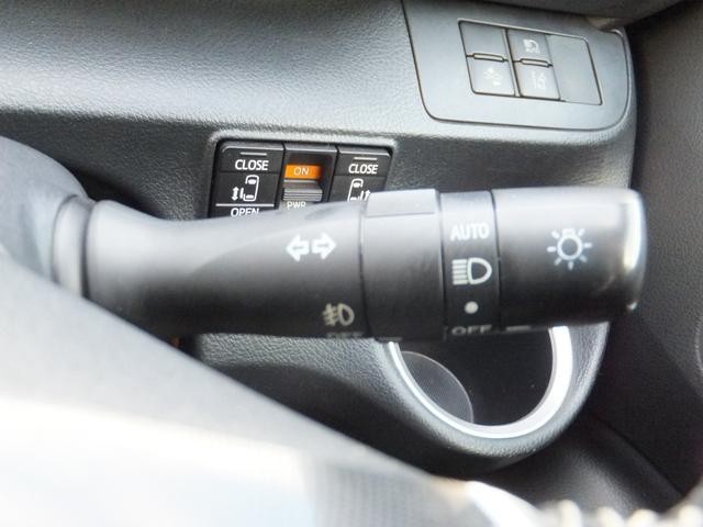 0502256A30260714W00107.jpg