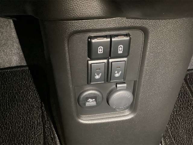 03995bd9bdc1ec7d9ddd4e380ebf0b4a.jpg