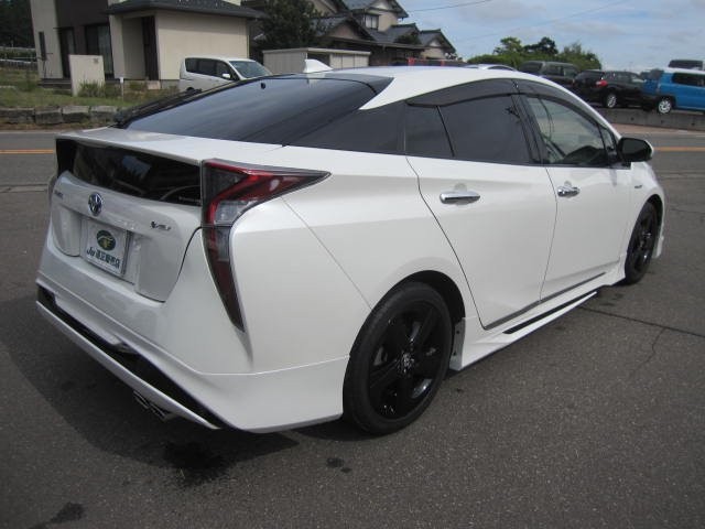 a80ff1ebd3d1568b58a4c1ebc3c3bde7.jpg